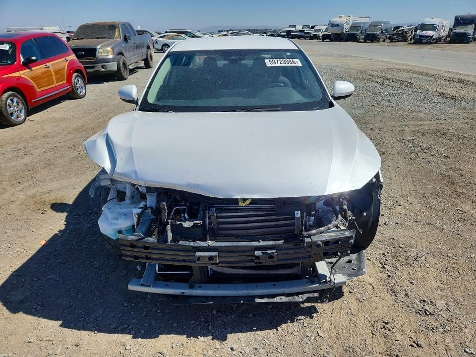 2024 NISSAN SENTRA SV 5