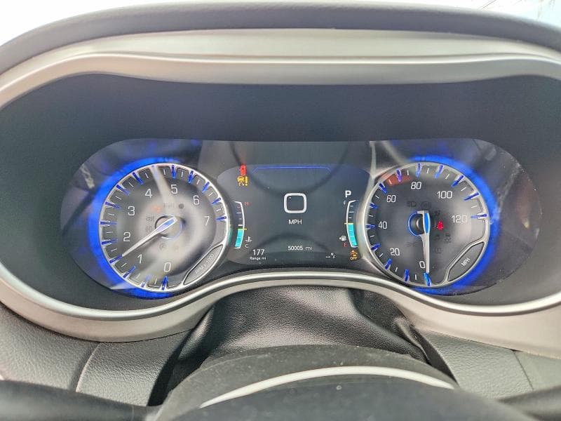 2020 CHRYSLER PACIFICA TOURING L 9