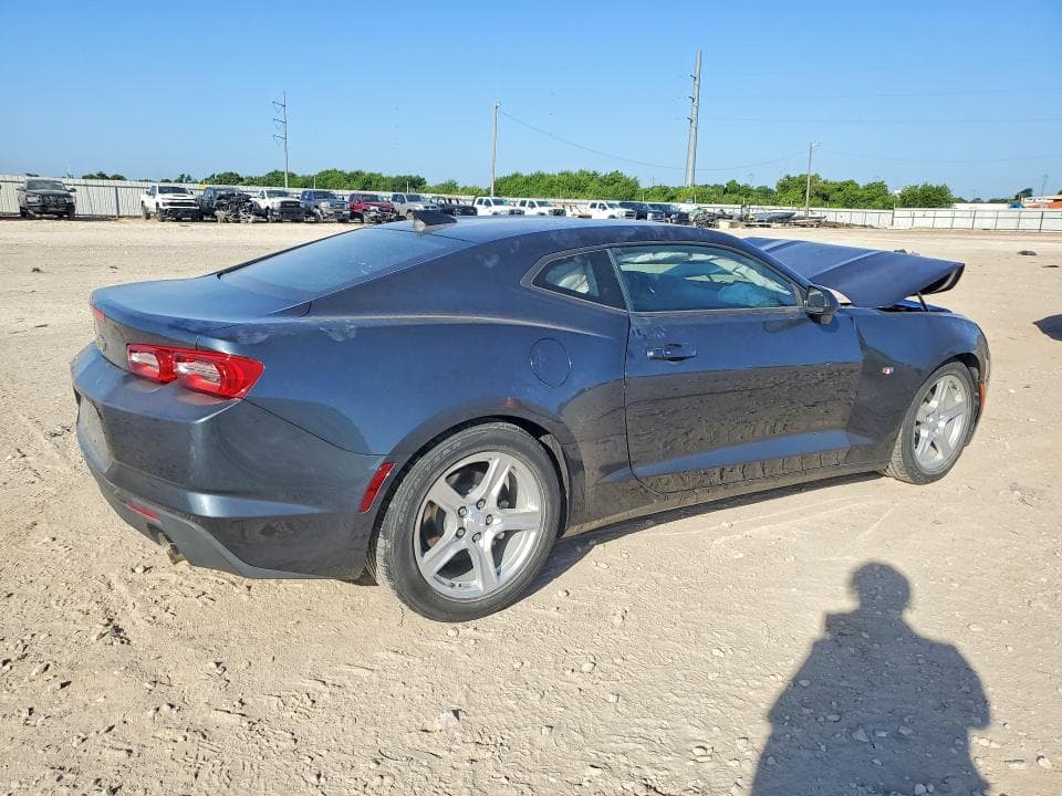 2021 CHEVROLET CAMARO LS 3
