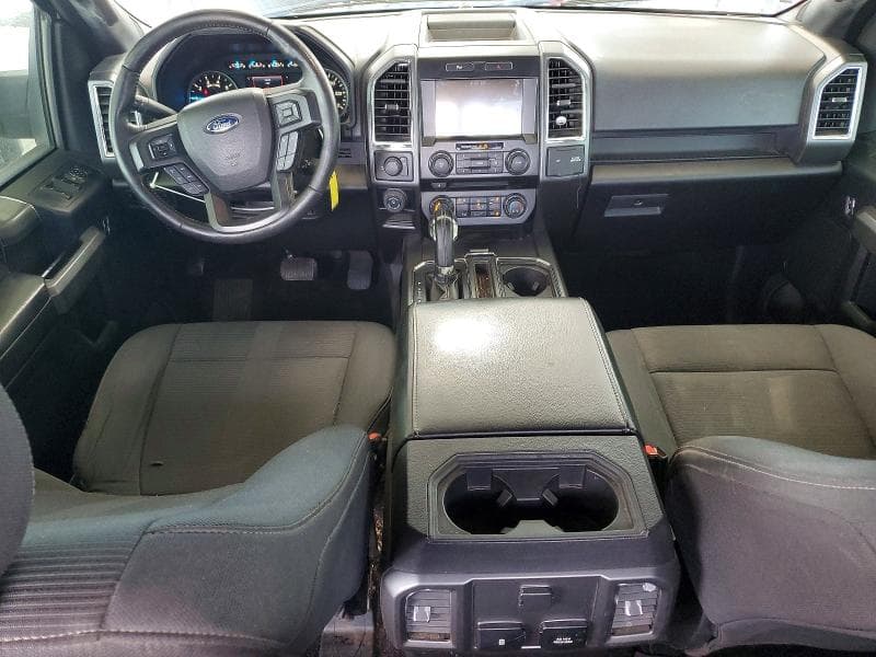 2017 FORD F150 SUPERCREW 8