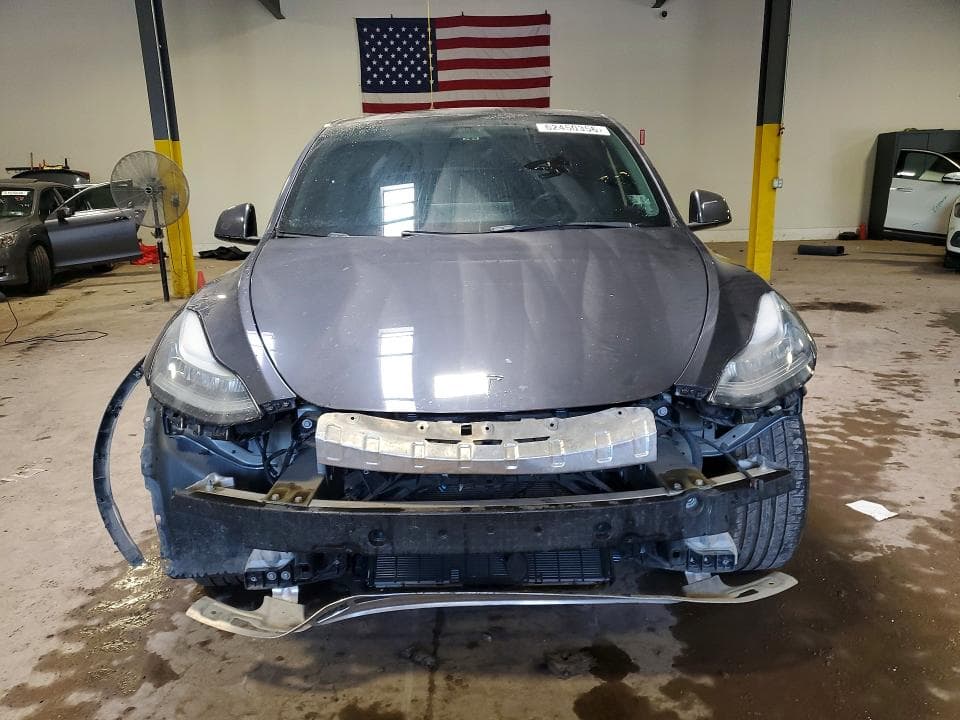 2021 TESLA MODEL Y 5