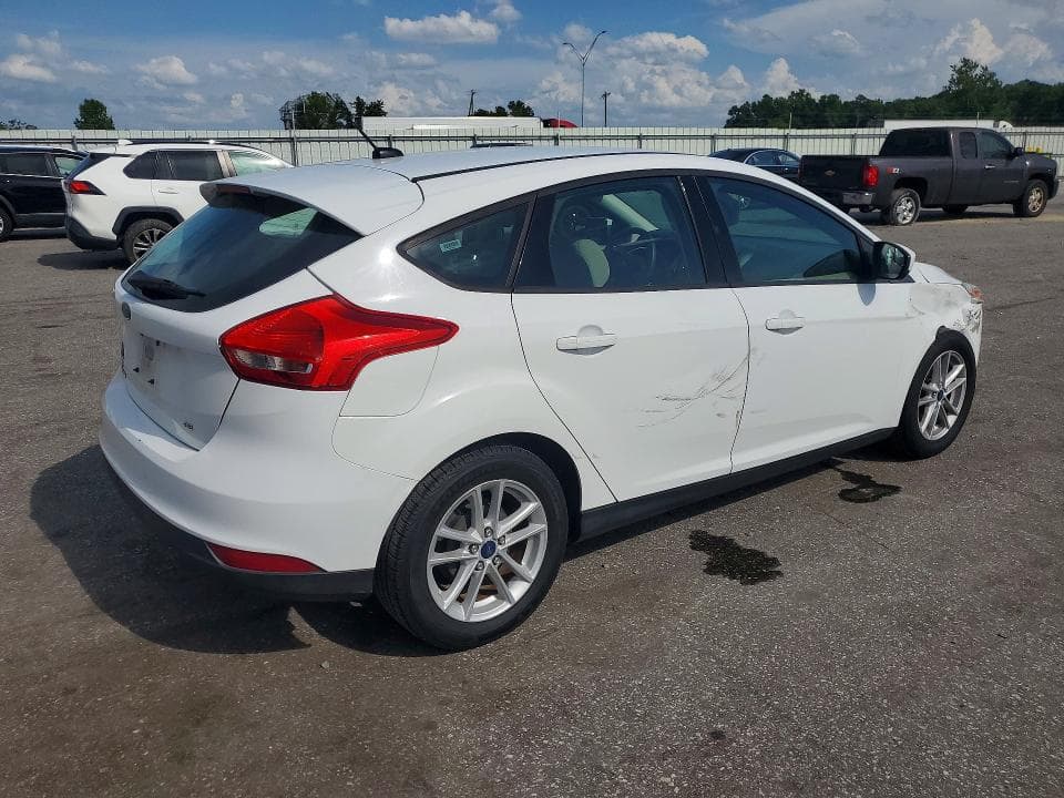 2018 FORD FOCUS SE 3