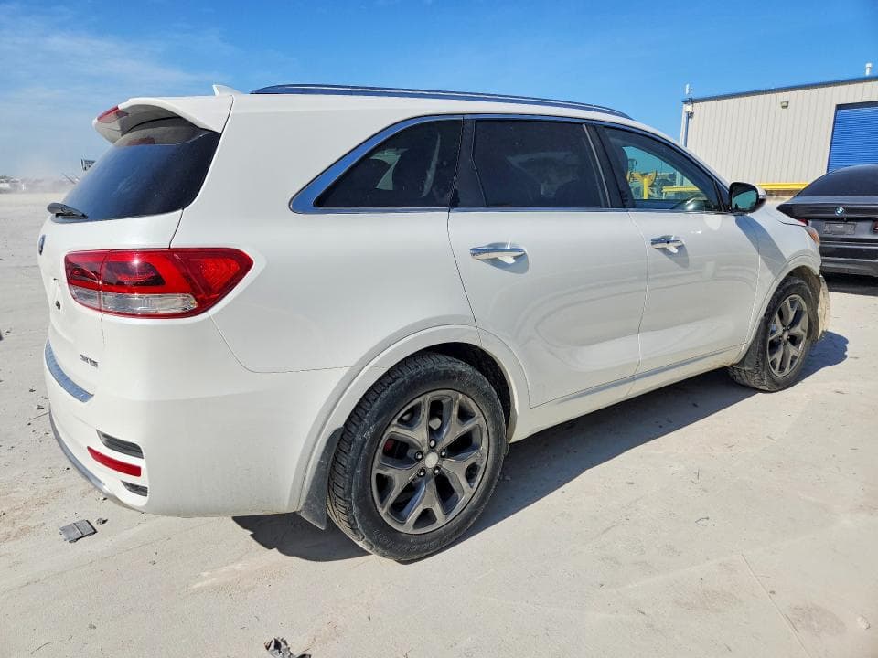 2017 KIA SORENTO SX V6 3