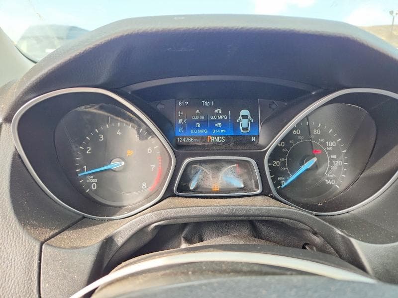 2017 FORD FOCUS SEL 9