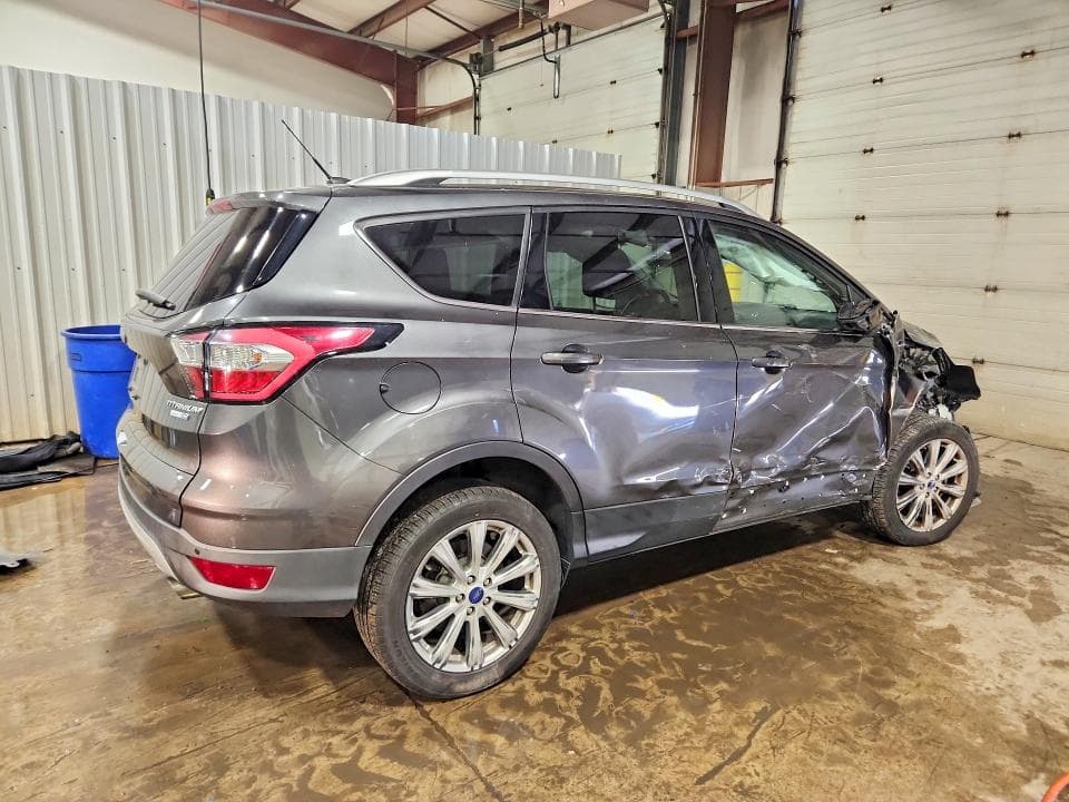 2017 FORD ESCAPE TITANIUM 3