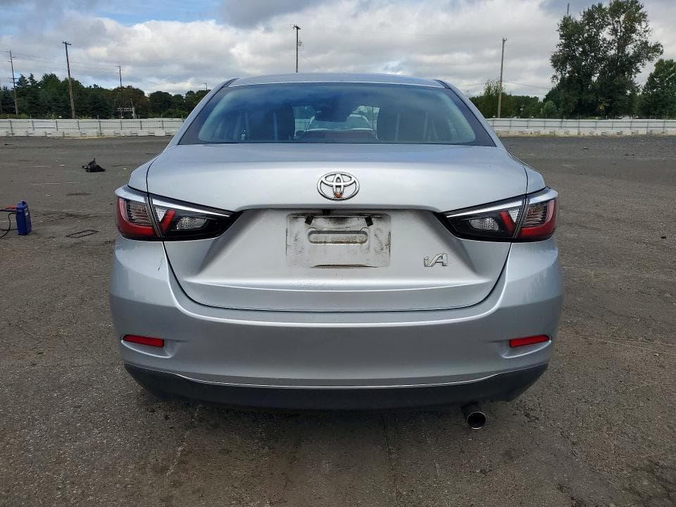 2018 TOYOTA YARIS IA BASE 6