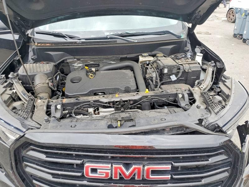 2023 GMC TERRAIN SLT 12