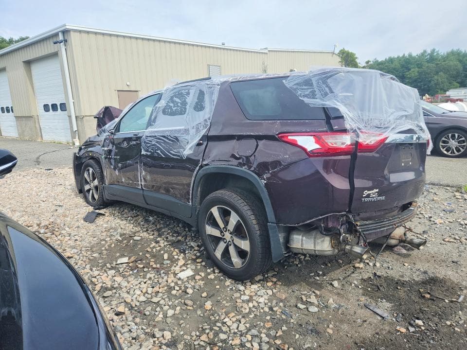 2018 CHEVROLET TRAVERSE LT 2