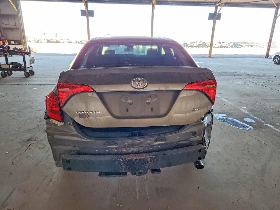 2018 TOYOTA COROLLA SE 6
