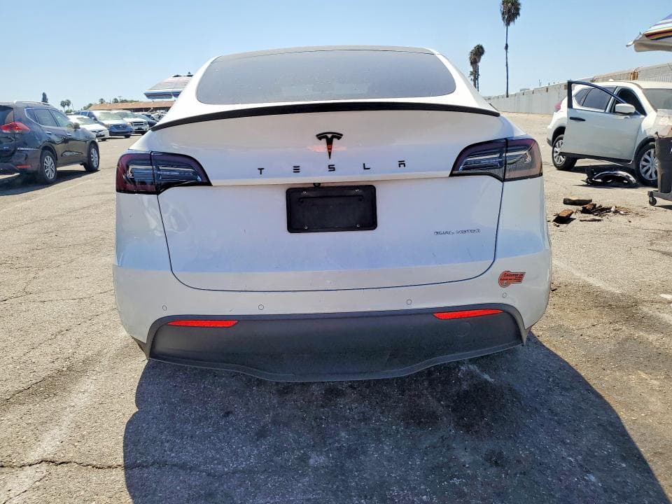 2020 TESLA MODEL Y 6