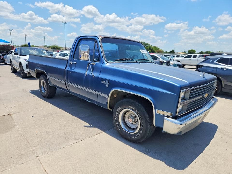 1984 CHEVROLET C10 4
