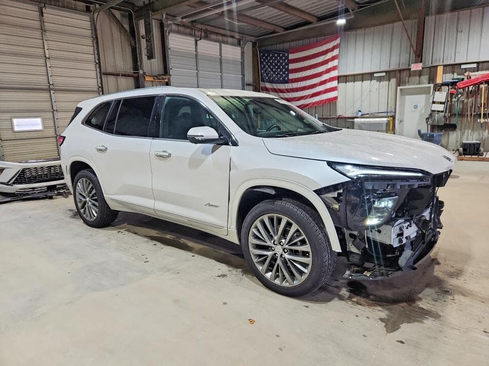 2025 BUICK ENCLAVE AVENIR 4