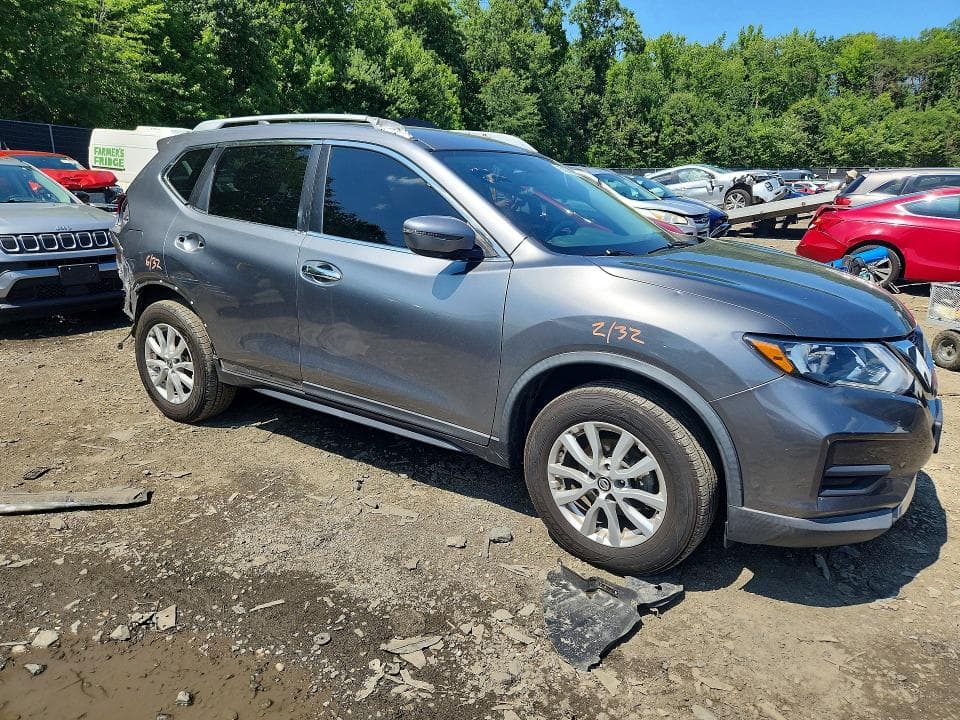 2018 NISSAN ROGUE SV 4
