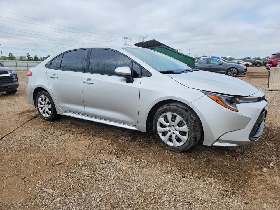 2024 TOYOTA COROLLA LE 4