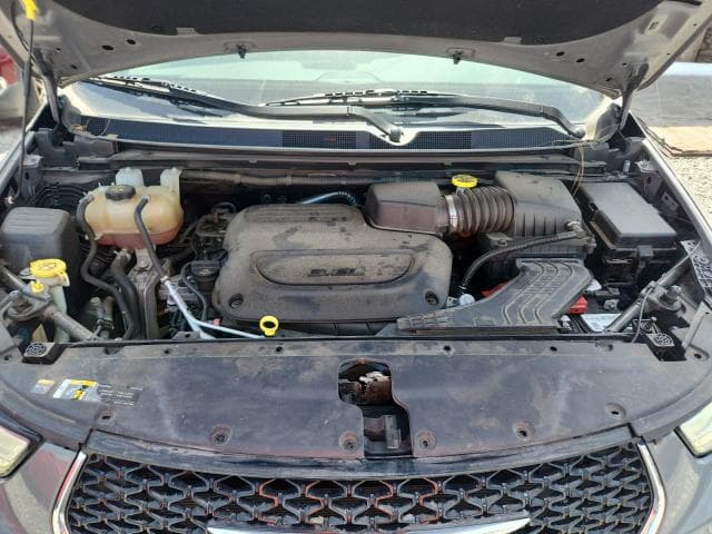 2022 CHRYSLER PACIFICA TOURING L 12