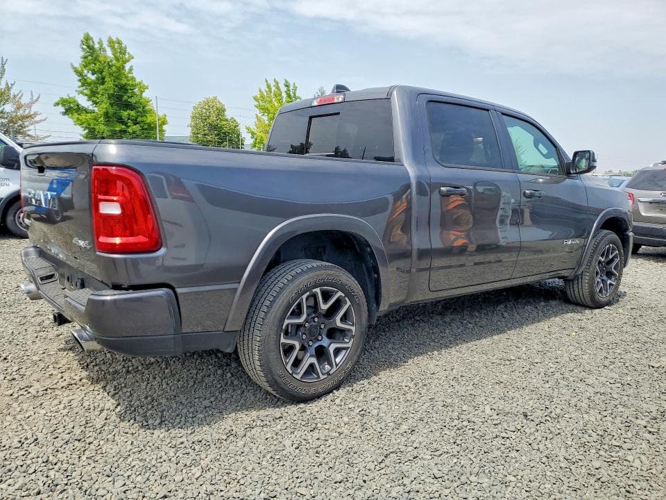 2025 RAM 1500 LARAMIE 3
