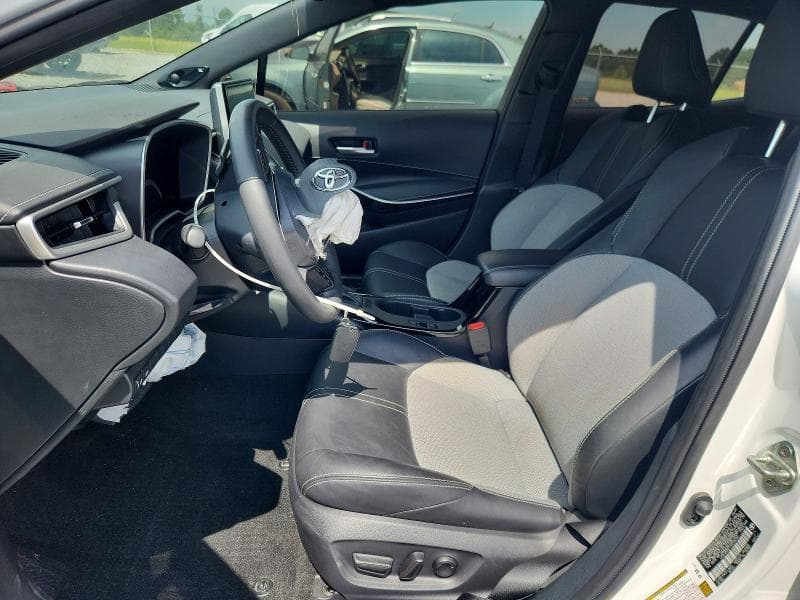 2025 TOYOTA COROLLA XSE 7