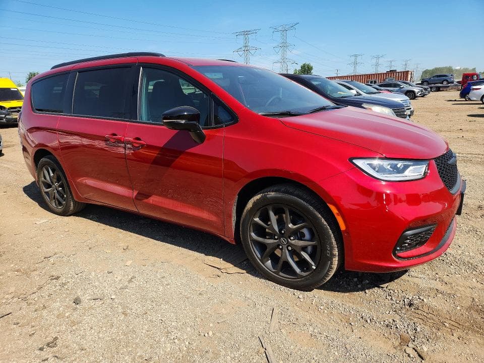 2026 CHRYSLER PACIFICA SELECT 4