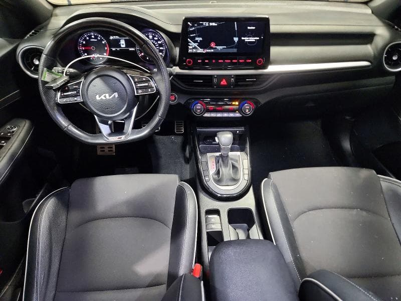 2022 KIA FORTE GT LINE 8