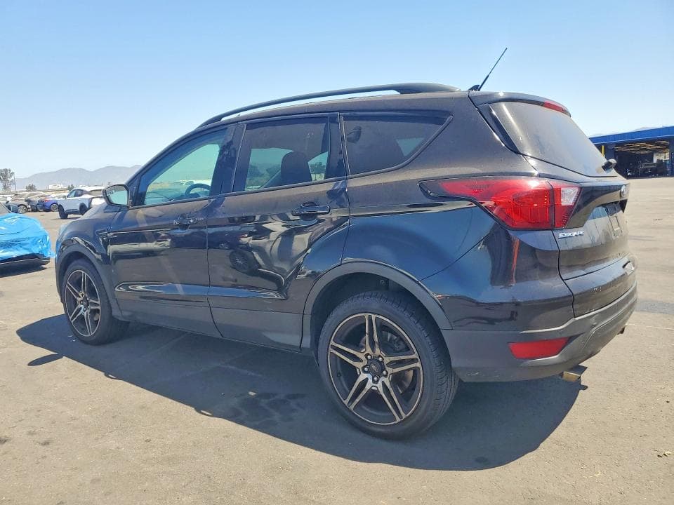2019 FORD ESCAPE SEL 2