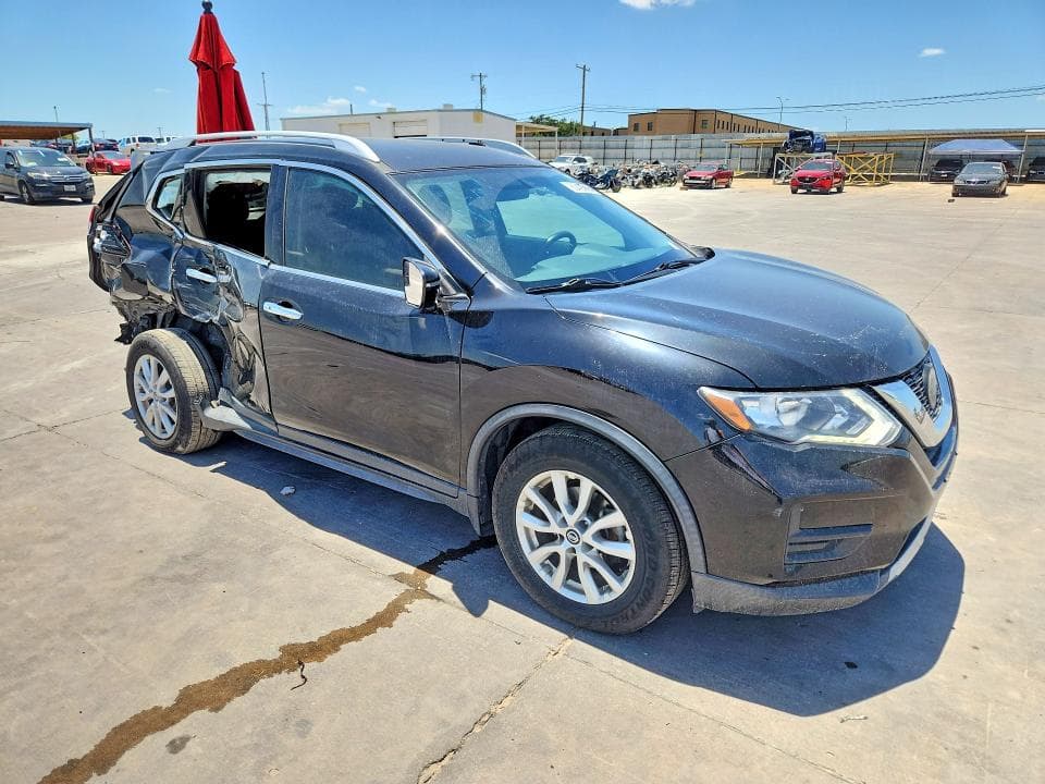 2018 NISSAN ROGUE SV 4