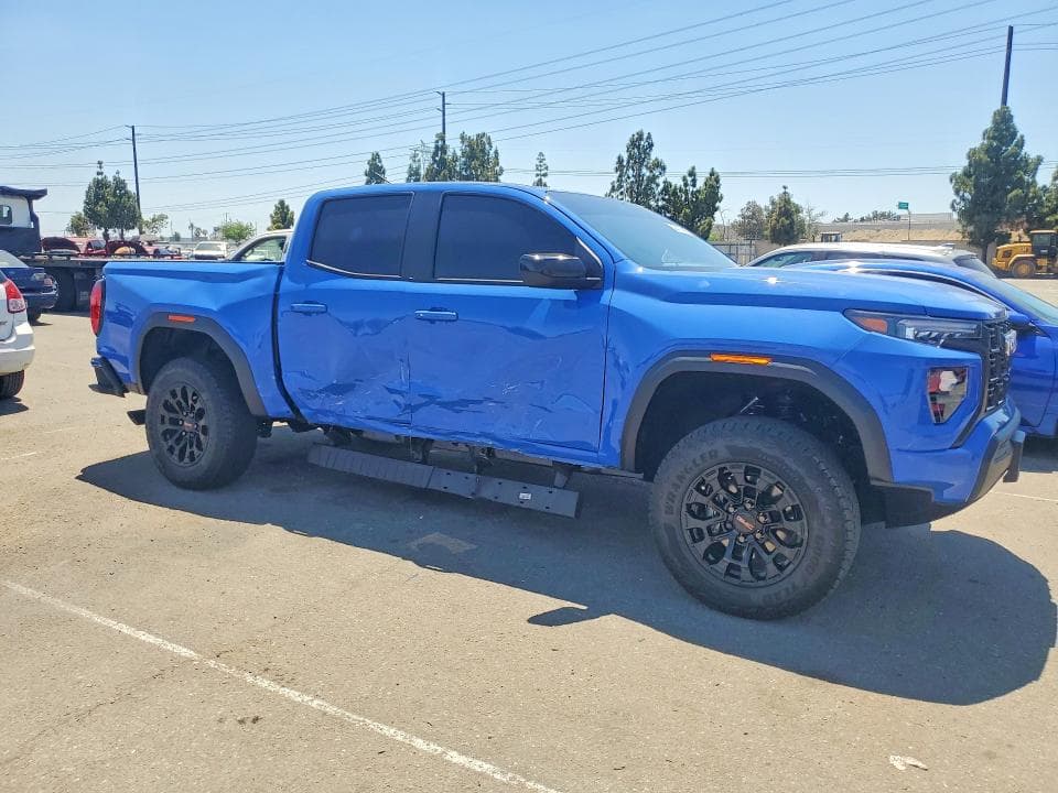 2026 GMC CANYON ELEVATION 4