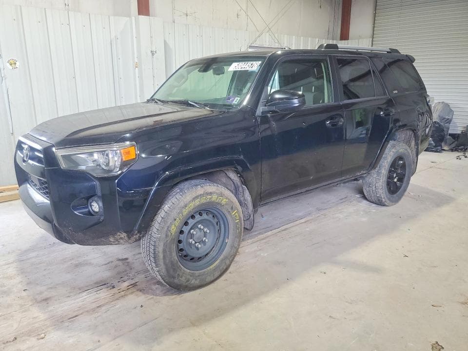 2021 TOYOTA 4RUNNER SR5 - 1