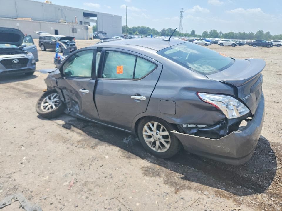 2018 NISSAN VERSA SV 2