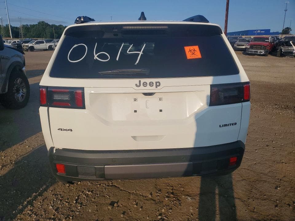 2026 JEEP CHEROKEE LAREDO 6