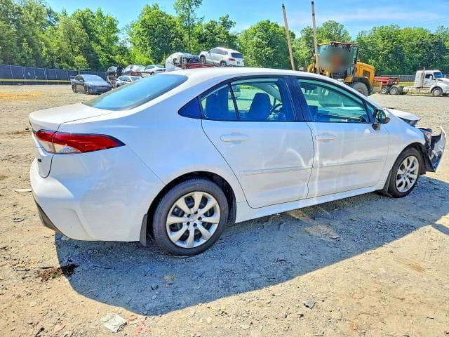 2023 TOYOTA COROLLA LE 3