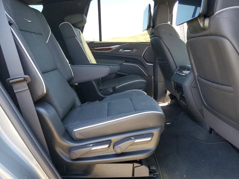2024 CADILLAC ESCALADE PREMIUM LUXURY 11