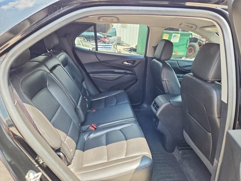 2018 CHEVROLET EQUINOX PREMIER 11