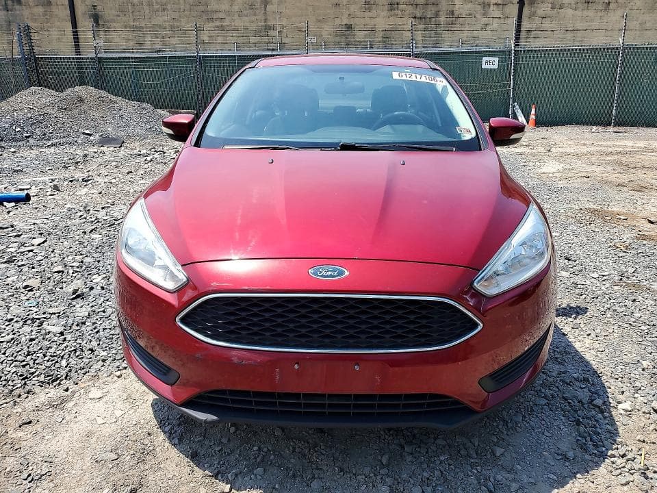 2017 FORD FOCUS SE 5