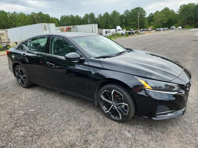 2024 NISSAN ALTIMA SR 4
