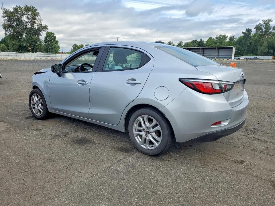 2018 TOYOTA YARIS IA BASE 2