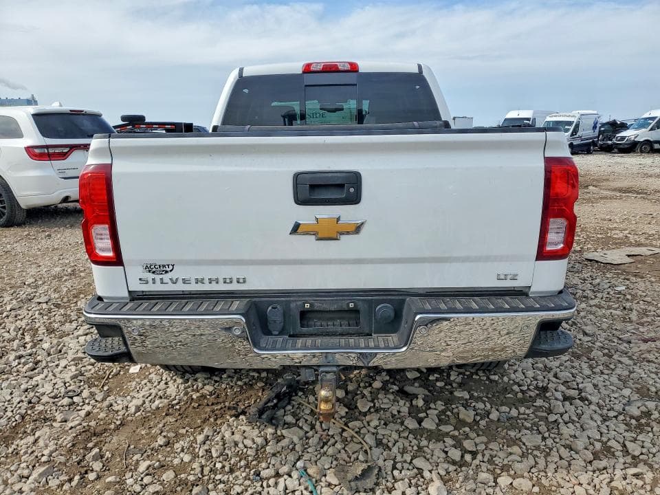 2017 CHEVROLET SILVERADO K1500 LTZ 6