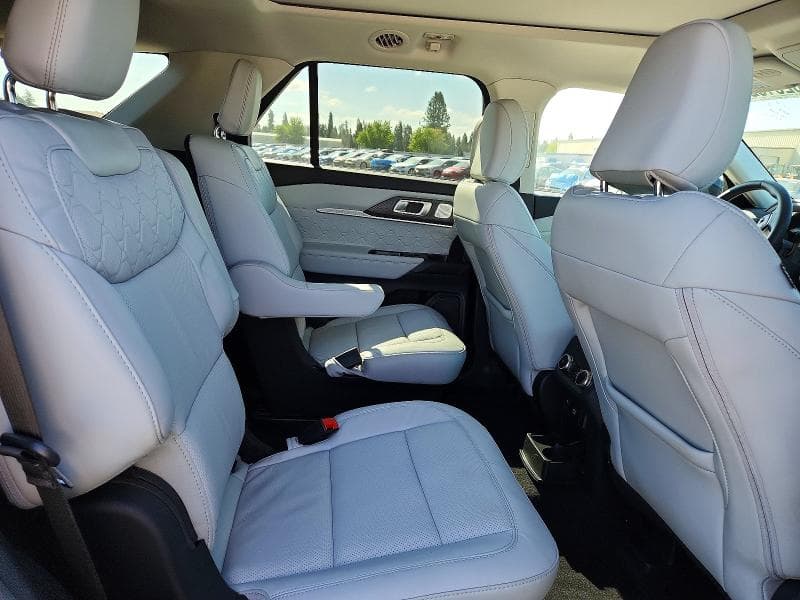 2025 FORD EXPLORER PLATINUM 10