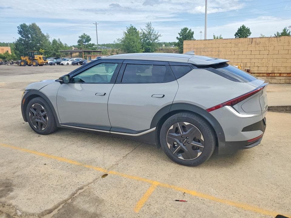 2025 KIA EV6 LIGHT LONG RANGE 2
