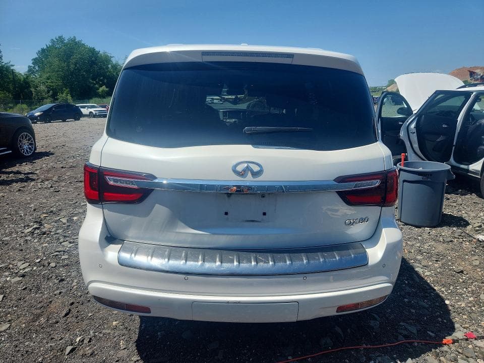 2019 INFINITI QX80 LUXE 6