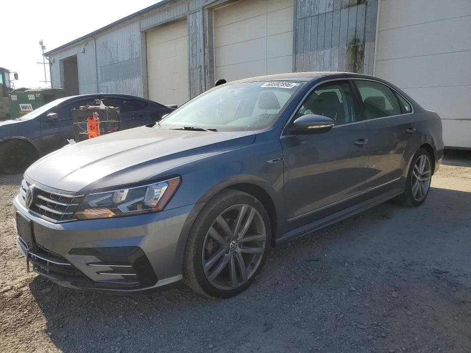 2017 VOLKSWAGEN PASSAT R-LINE - 1