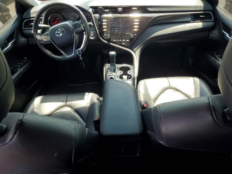 2019 TOYOTA CAMRY XSE 8