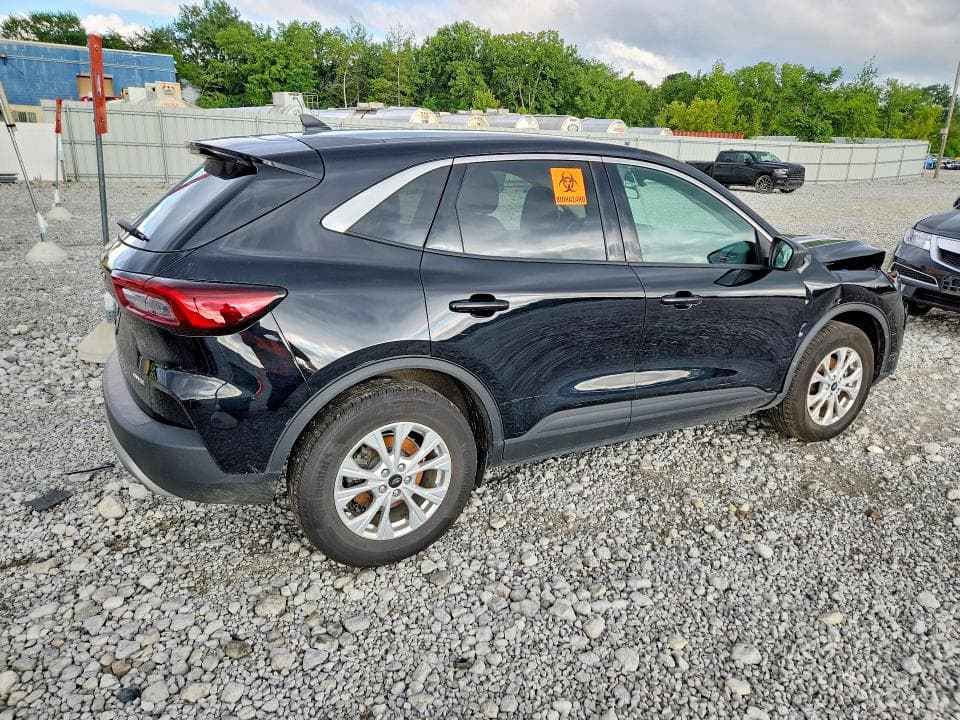 2023 FORD ESCAPE ACTIVE 3