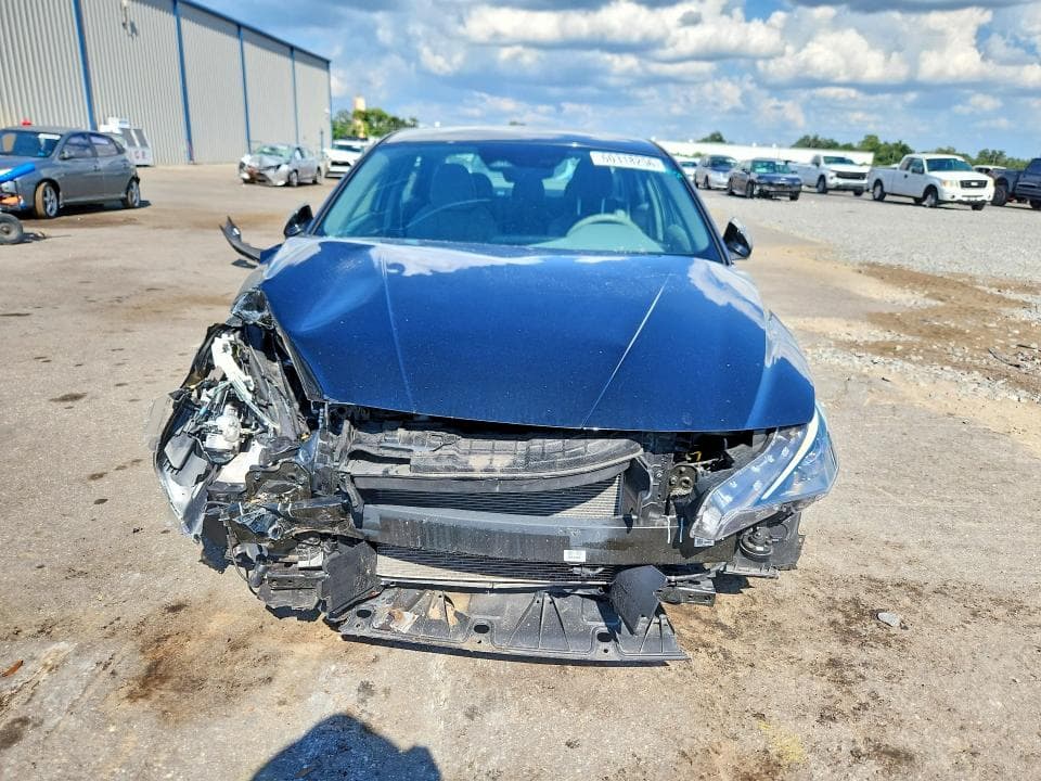 2023 HYUNDAI ELANTRA SEL 5