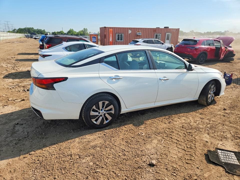 2019 NISSAN ALTIMA S 3