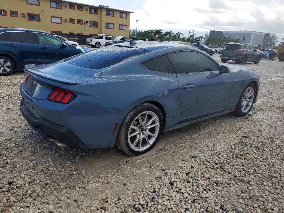 2024 FORD MUSTANG GT 3