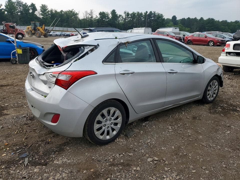 2017 HYUNDAI ELANTRA GT BASE 3