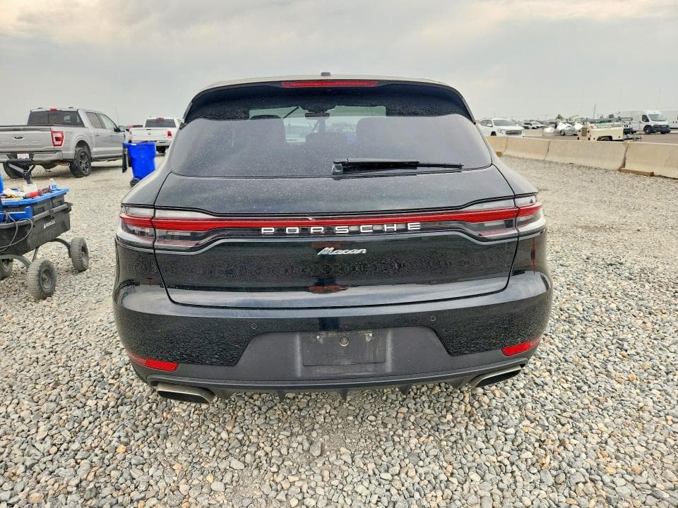 2020 PORSCHE MACAN 6
