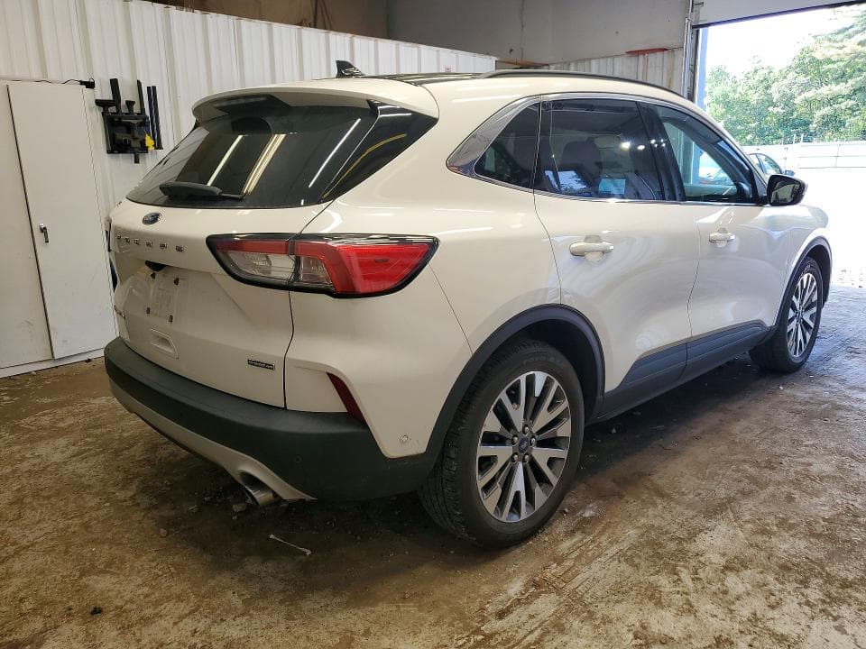 2020 FORD ESCAPE TITANIUM 3