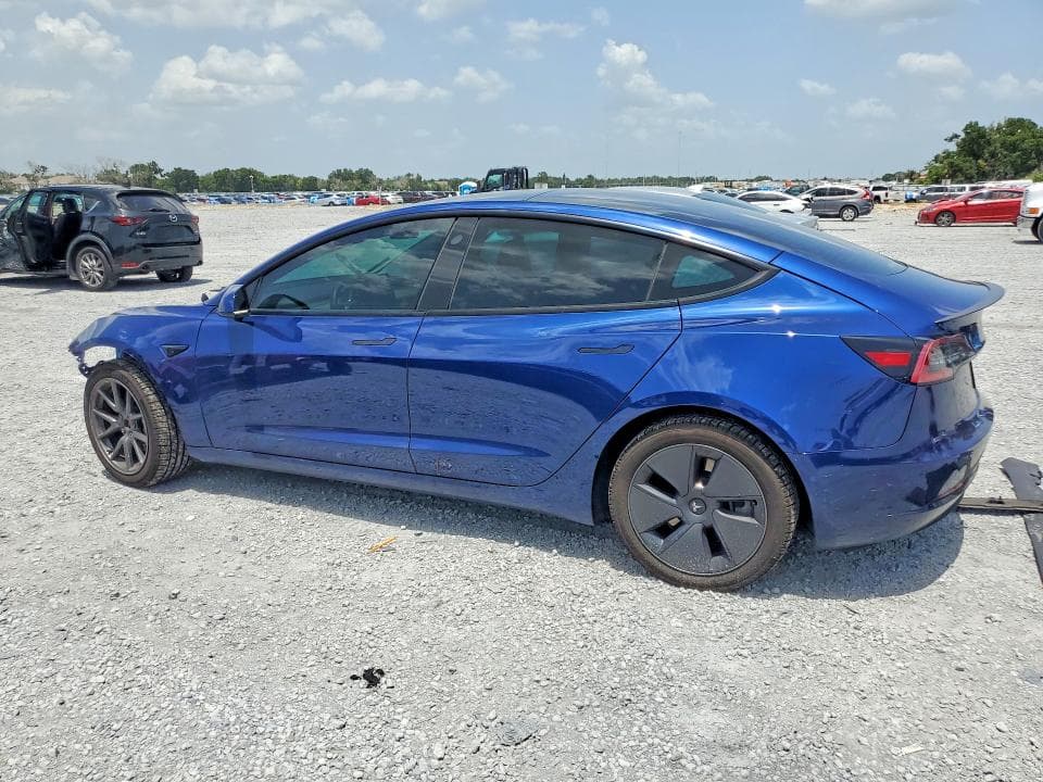 2022 TESLA MODEL 3 2