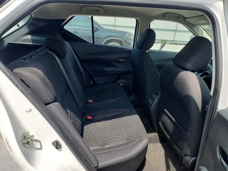 2021 NISSAN KICKS SV 11